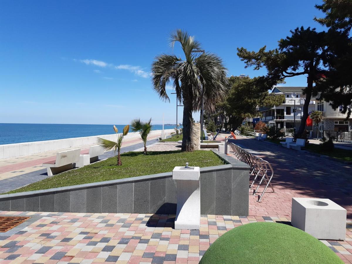 Apartment Mandarin Kobuleti Exterior photo